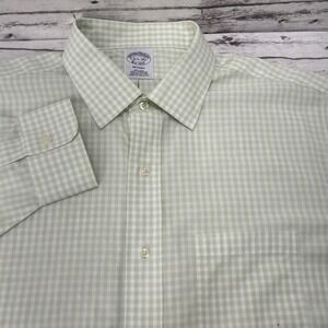 Brooks Brothers Shirt Mens 16.5-34 Green Gingham Regent Non-Iron Button-Up